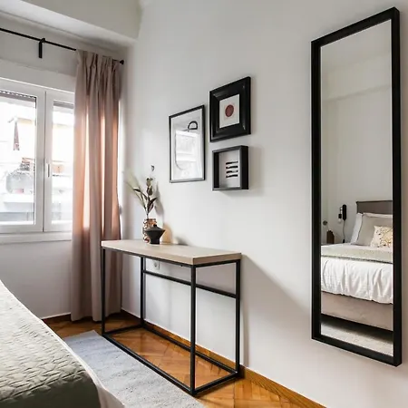 Apartment Groovy 2br In Koukaki By Upstreet *